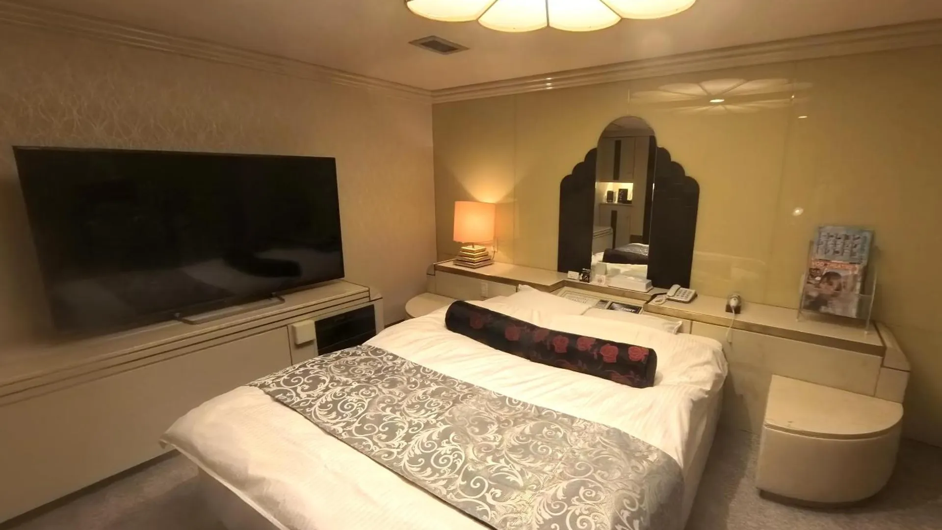 Hotel miłości Hotel First (Adults Only) Ikeda